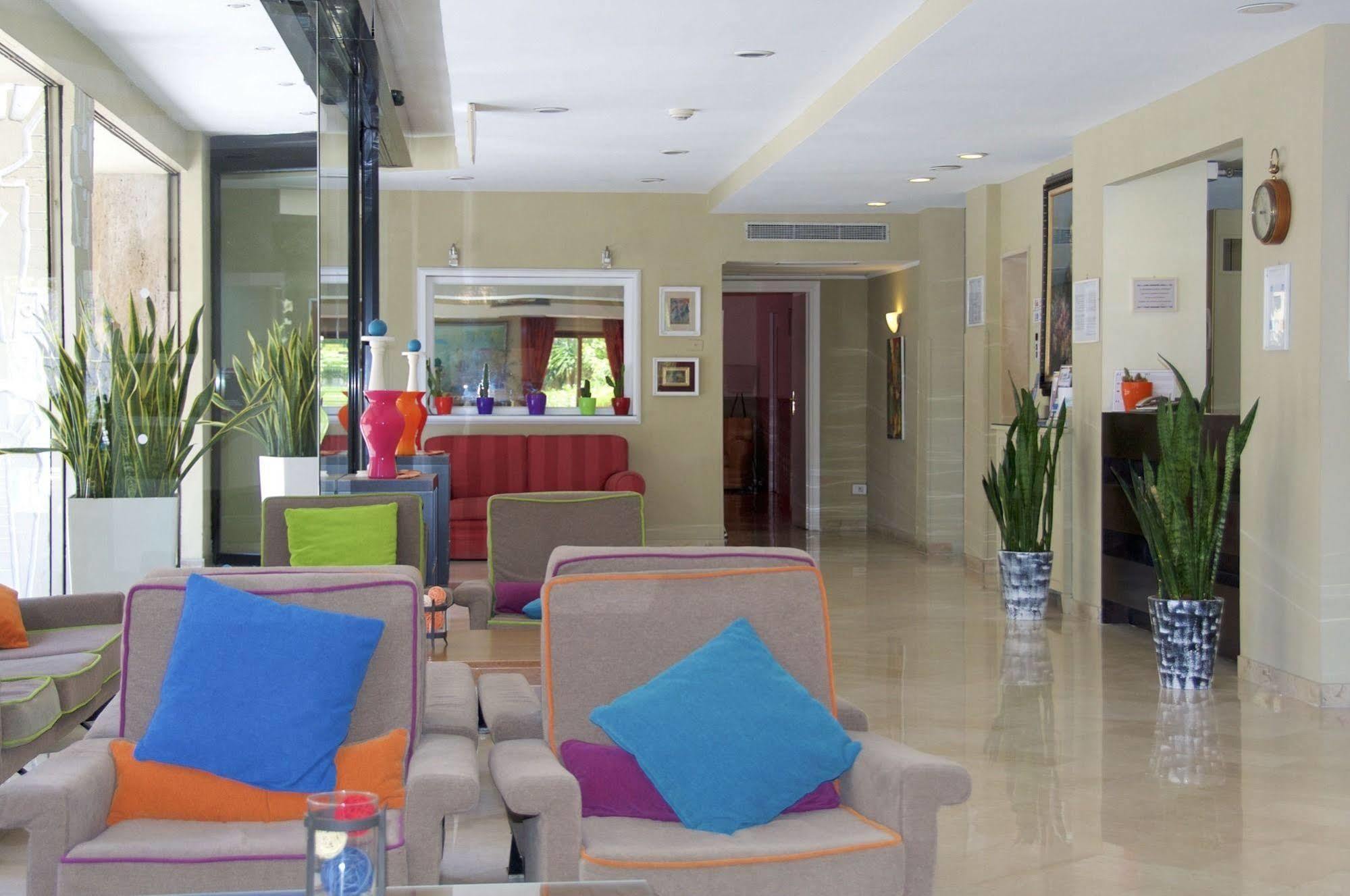 Hotel Tirrenia Сорренто Экстерьер фото